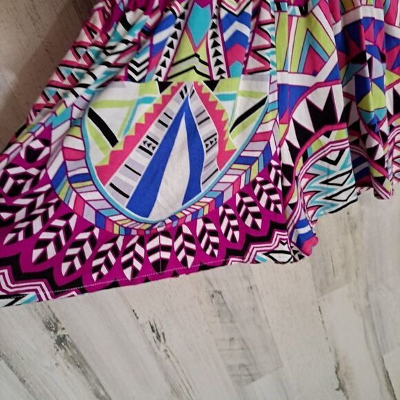 New Romeo & Juliet Romper - Picture 3 of 6